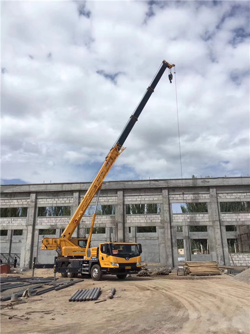 湘东区吊装作业前会做设备检查吗？安全保障措施有哪些？
